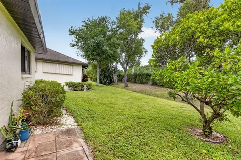 4944 Equestrian Circle Boynton Beach FL 33436
