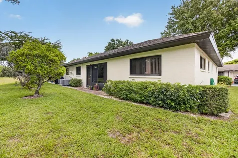 4944 Equestrian Circle Boynton Beach FL 33436