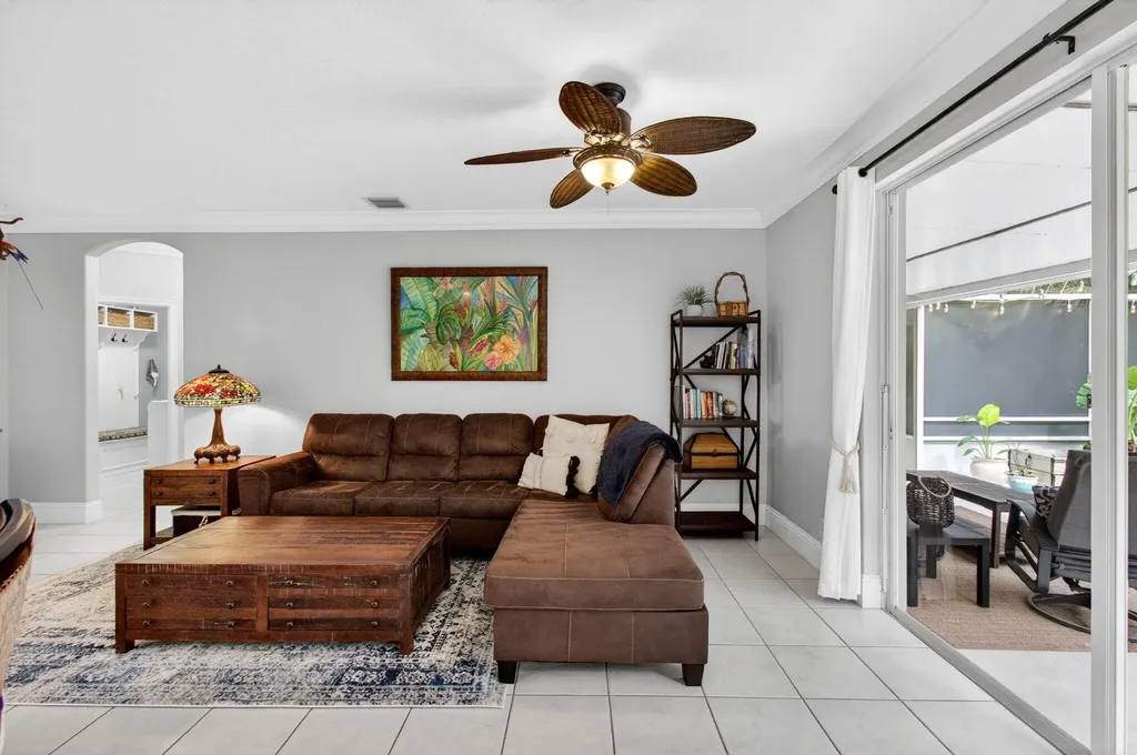 4117 Arthurium Avenue Lake Worth FL 33462