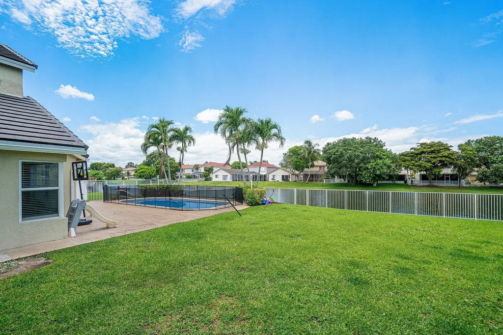7366 Ashley Shores Circle Lake Worth FL 33467