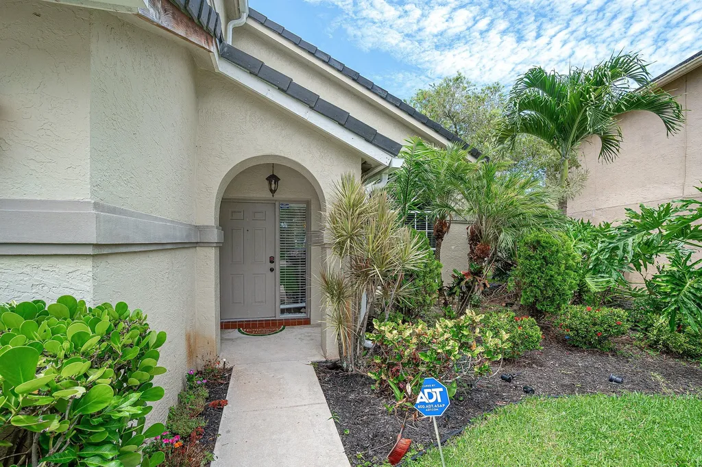 7366 Ashley Shores Circle Lake Worth FL 33467