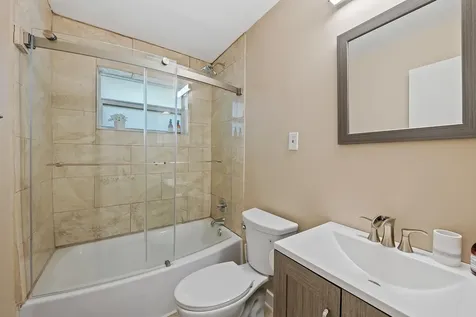 1813 SW 10th Court Fort Lauderdale FL 33312