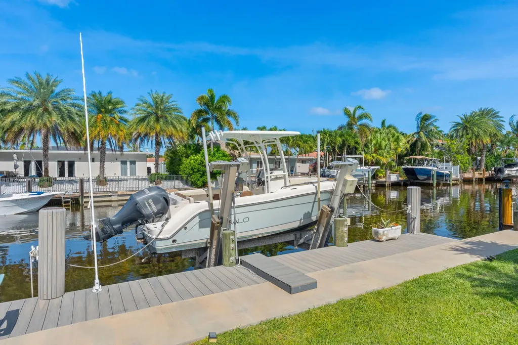 240 SE 2nd Avenue Pompano Beach FL 33060