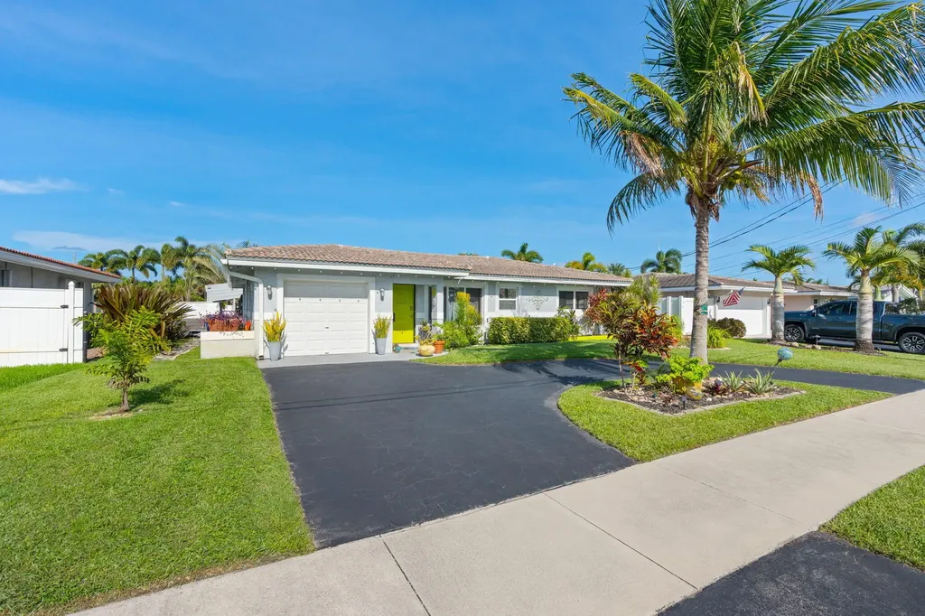 240 SE 2nd Avenue Pompano Beach FL 33060