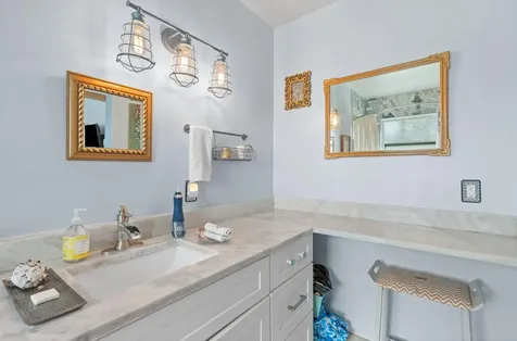 240 SE 2nd Avenue Pompano Beach FL 33060