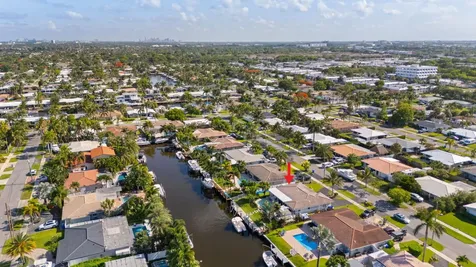 240 SE 2nd Avenue Pompano Beach FL 33060