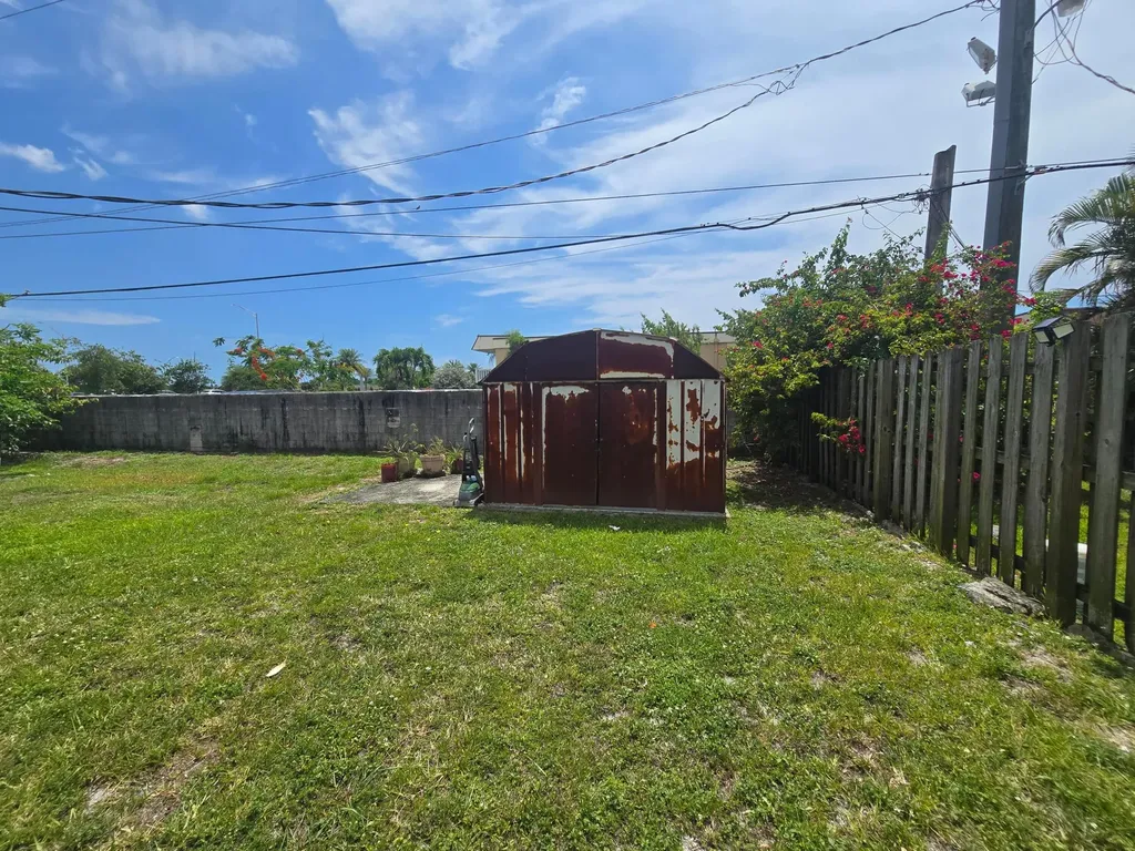 3560 NW 3rd Avenue Pompano Beach FL 33064