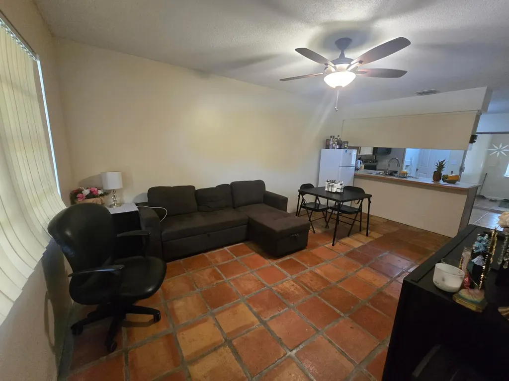 3560 NW 3rd Avenue Pompano Beach FL 33064