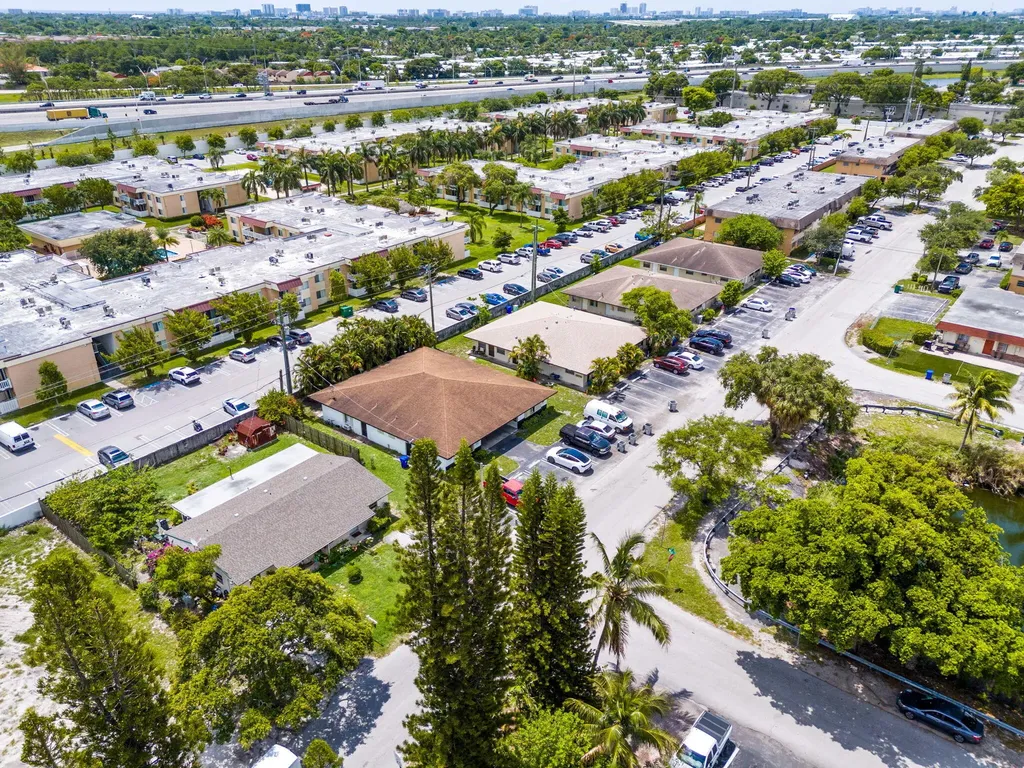 3560 NW 3rd Avenue Pompano Beach FL 33064