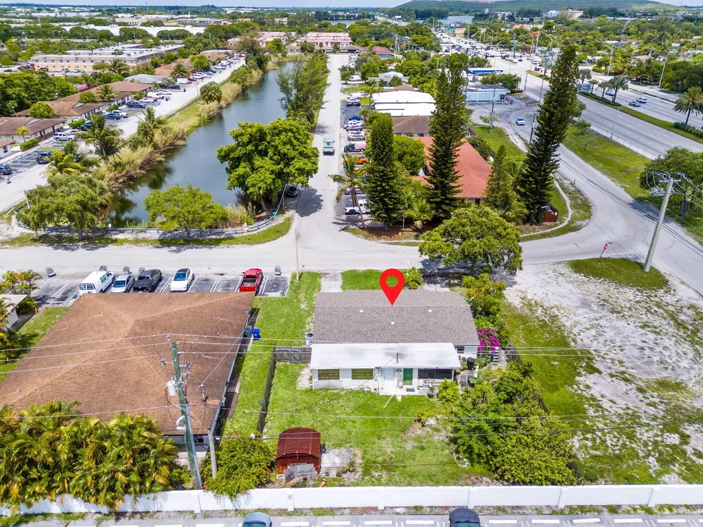 3560 NW 3rd Avenue Pompano Beach FL 33064