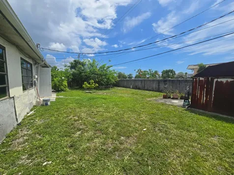 3560 NW 3rd Avenue Pompano Beach FL 33064