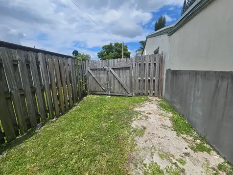 3560 NW 3rd Avenue Pompano Beach FL 33064