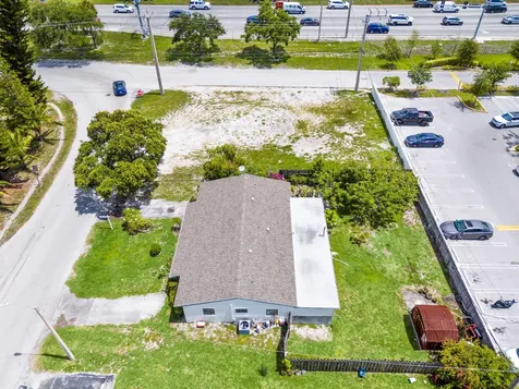 3560 NW 3rd Avenue Pompano Beach FL 33064