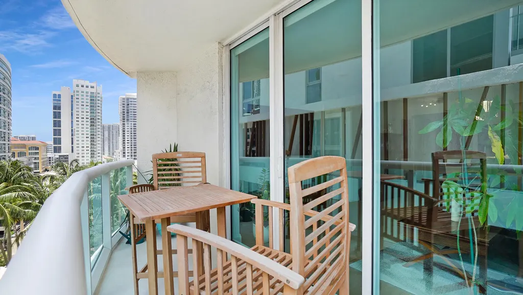 347 N New River Drive E Fort Lauderdale FL 33301