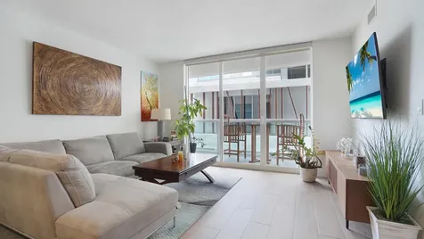 347 N New River Drive E Fort Lauderdale FL 33301
