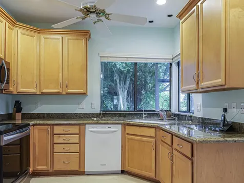 3390 SE Putnam Court Stuart FL 34997