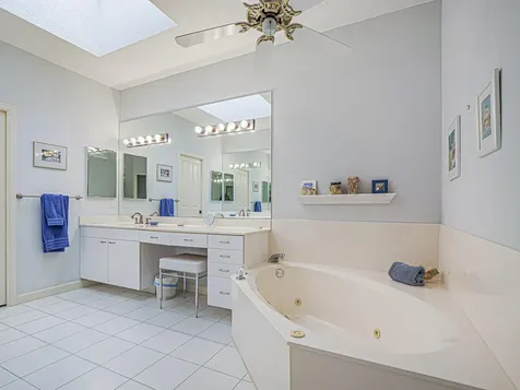 3390 SE Putnam Court Stuart FL 34997