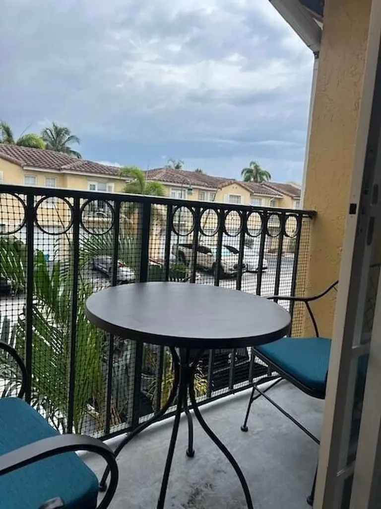 1040 Lake Shore Drive Lake Park FL 33403
