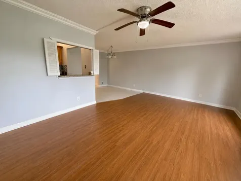 261 Suffolk F Boca Raton FL 33434