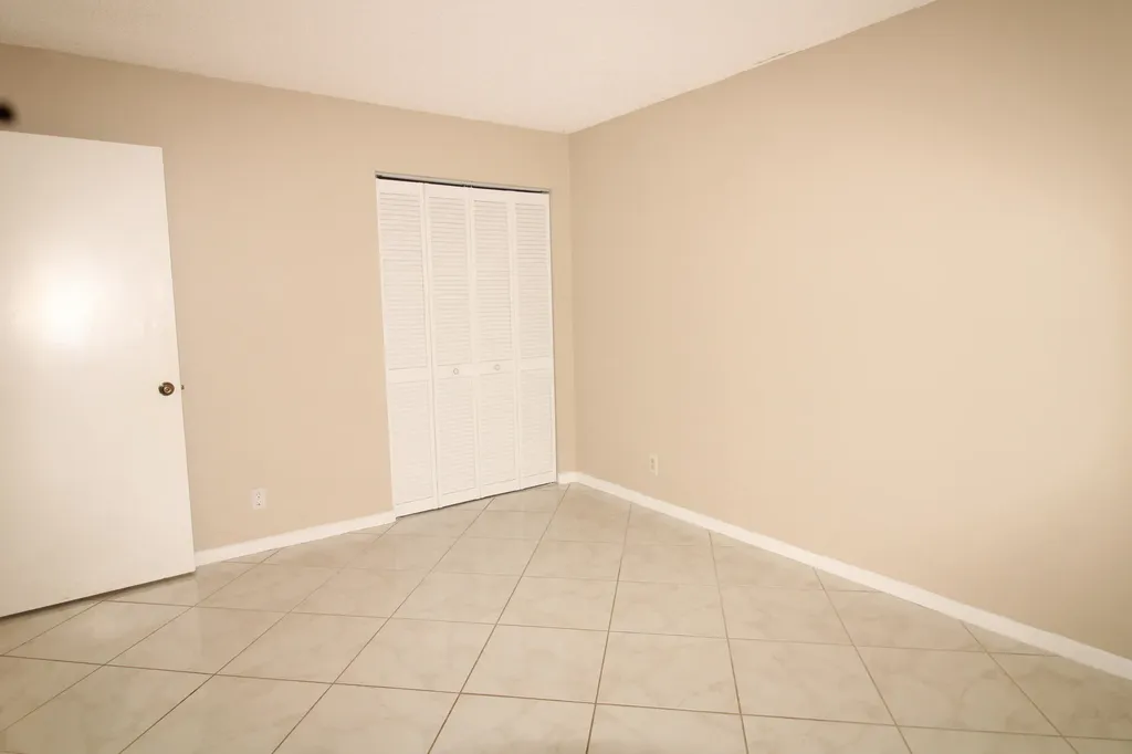2955 SW 22nd Avenue Delray Beach FL 33445