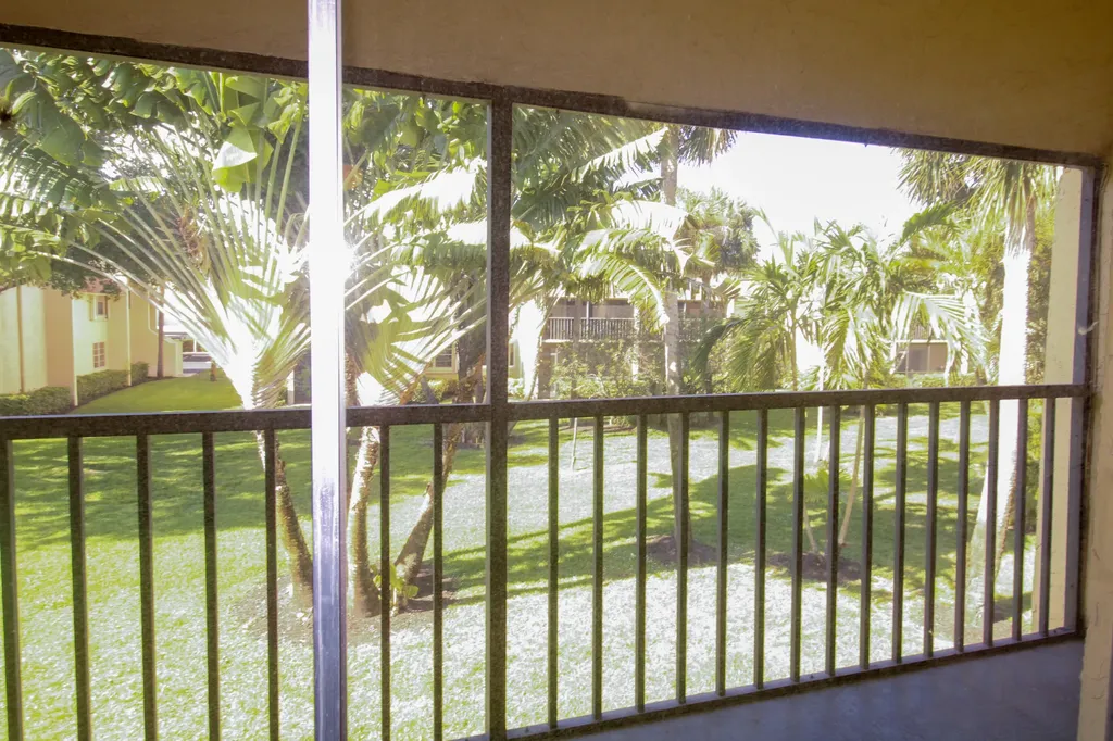 2955 SW 22nd Avenue Delray Beach FL 33445