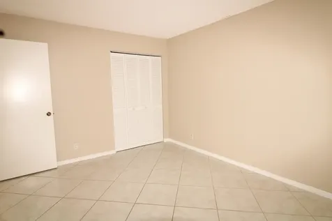 2955 SW 22nd Avenue Delray Beach FL 33445