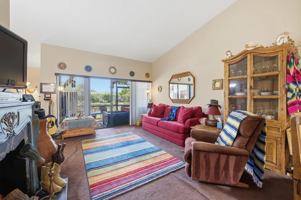 7516 English Court Lake Worth FL 33467