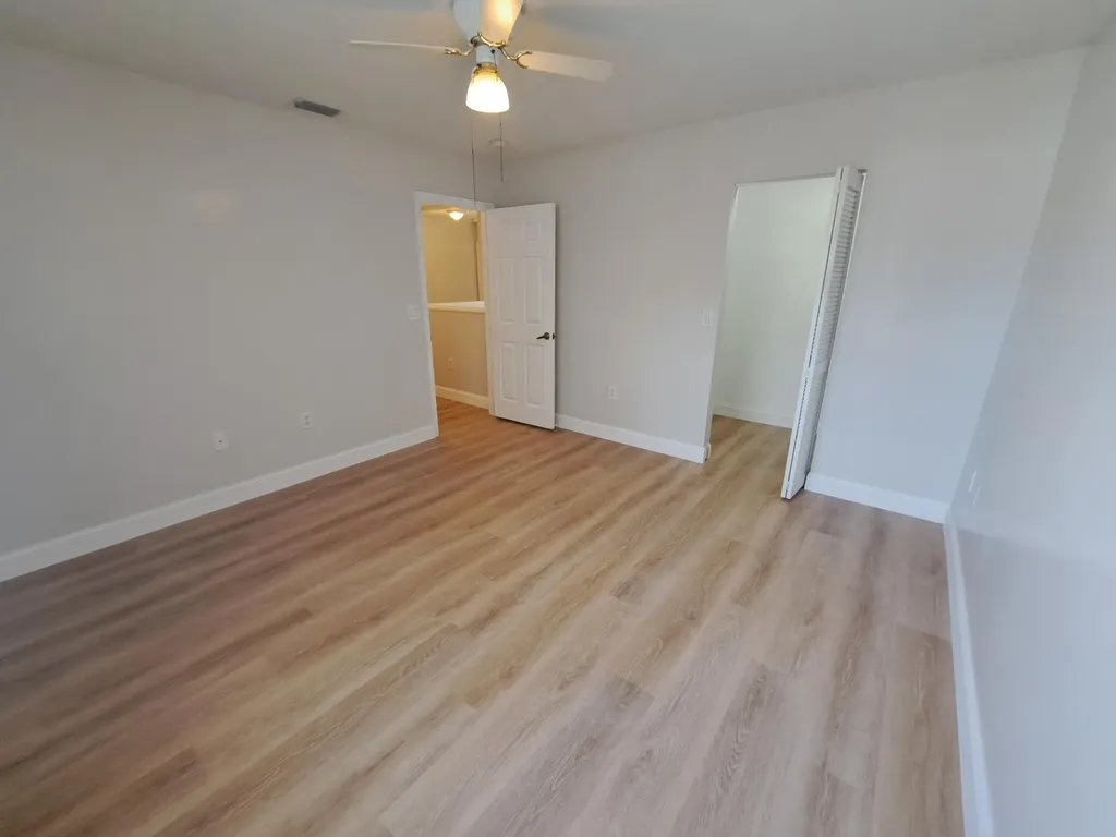 12349 NW 53rd Street Coral Springs FL 33076