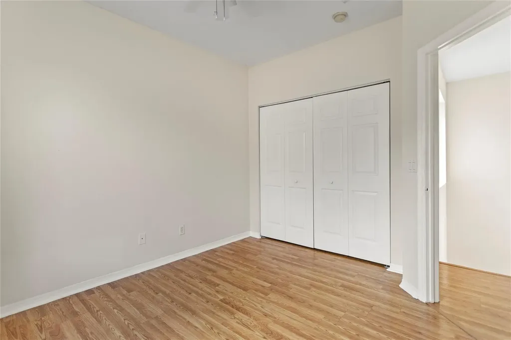 2215 NW 76th Terrace Pembroke Pines FL 33024
