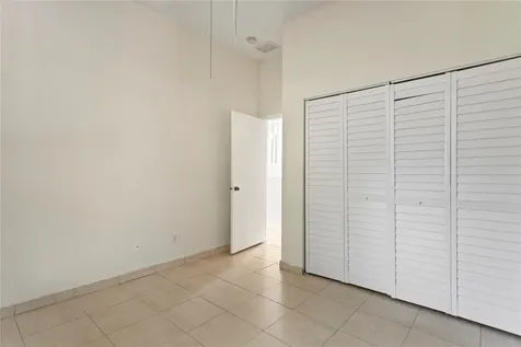 2215 NW 76th Terrace Pembroke Pines FL 33024