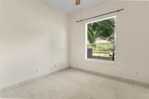 2215 NW 76th Terrace Pembroke Pines FL 33024