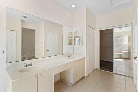 2215 NW 76th Terrace Pembroke Pines FL 33024