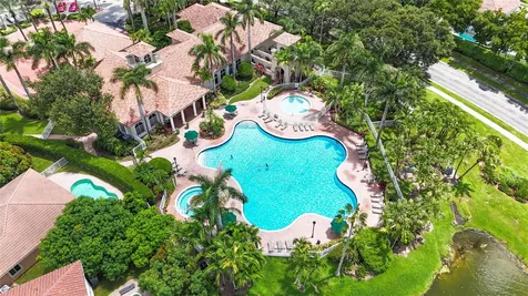 2215 NW 76th Terrace Pembroke Pines FL 33024