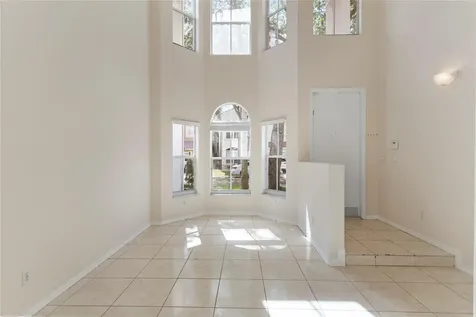 2215 NW 76th Terrace Pembroke Pines FL 33024