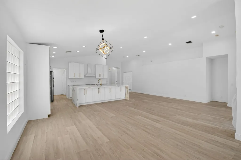 11728 Dove Hollow Avenue Boynton Beach FL 33437
