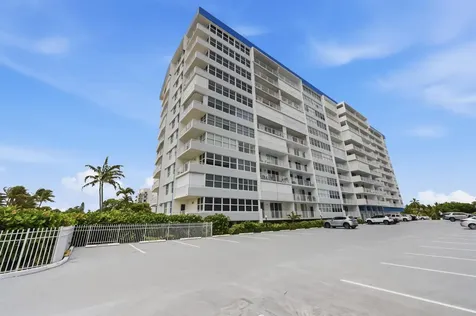 800 SE 20th Avenue Deerfield Beach FL 33441