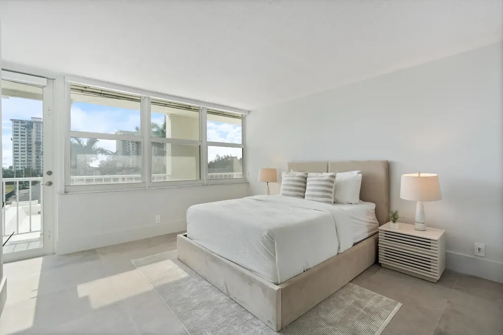 2800 E Sunrise Boulevard Fort Lauderdale FL 33304