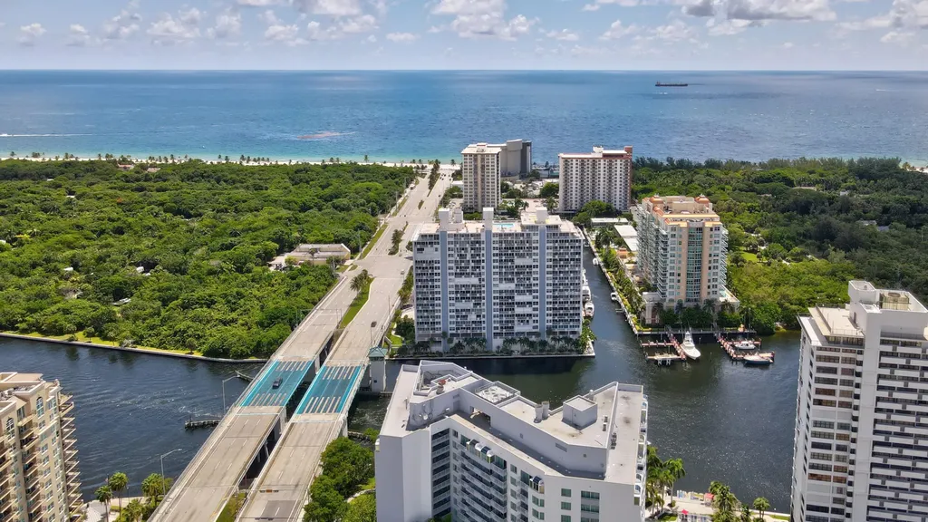 2800 E Sunrise Boulevard Fort Lauderdale FL 33304