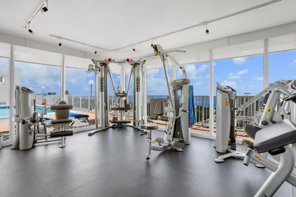 2800 E Sunrise Boulevard Fort Lauderdale FL 33304