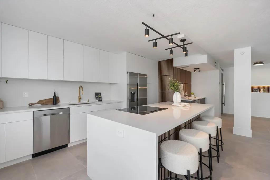 2800 E Sunrise Boulevard Fort Lauderdale FL 33304