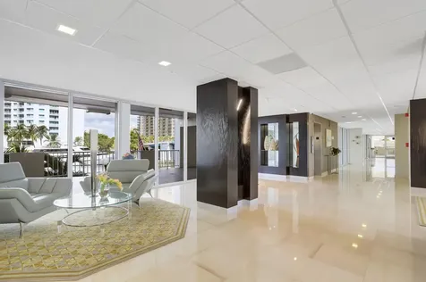 2800 E Sunrise Boulevard Fort Lauderdale FL 33304