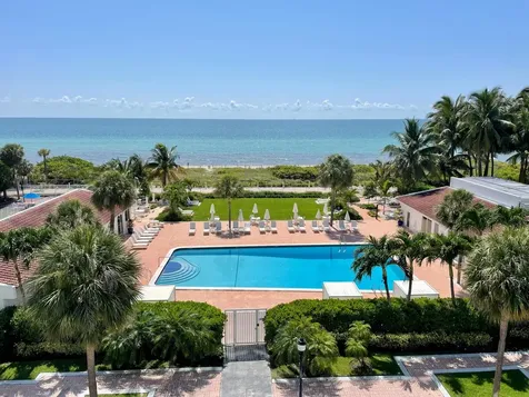2457 Collins Avenue Miami Beach FL 33140
