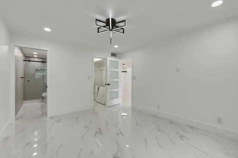 8970 S Hollybrook Boulevard Pembroke Pines FL 33025