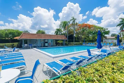 8970 S Hollybrook Boulevard Pembroke Pines FL 33025