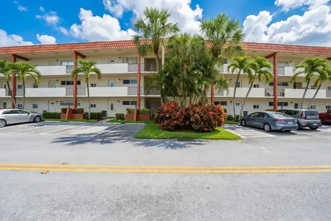8970 S Hollybrook Boulevard Pembroke Pines FL 33025