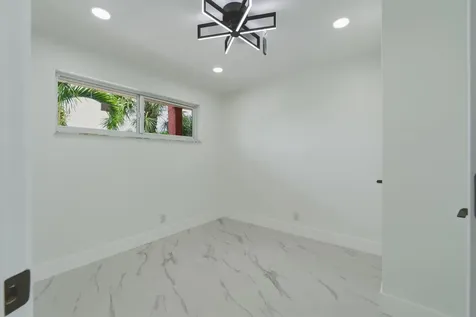 8970 S Hollybrook Boulevard Pembroke Pines FL 33025