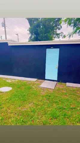 3650 NW 44th Avenue Lauderdale Lakes FL 33319