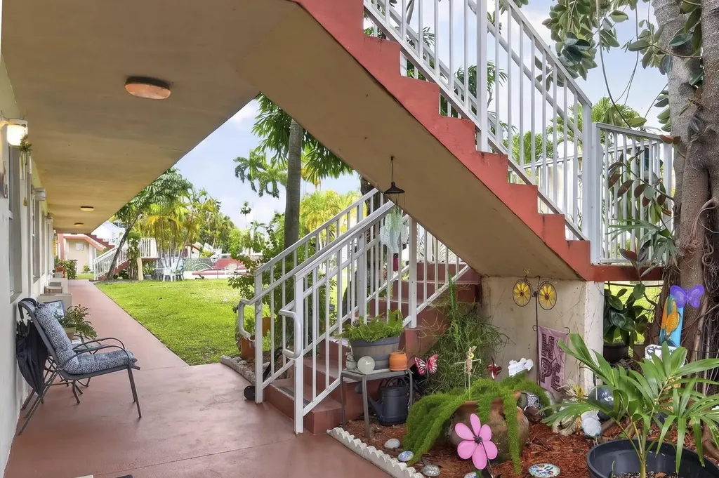 2918 Funston Street Hollywood FL 33020