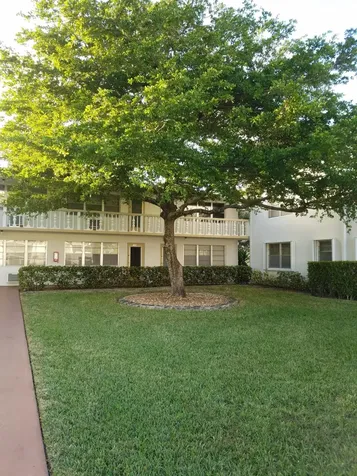 150 Bedford West Palm Beach FL 33417