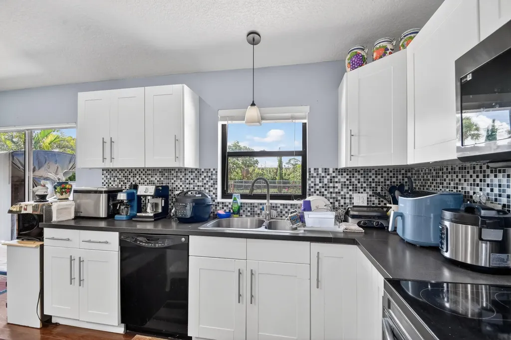 7625 Woodland Creek Lane Lake Worth FL 33467